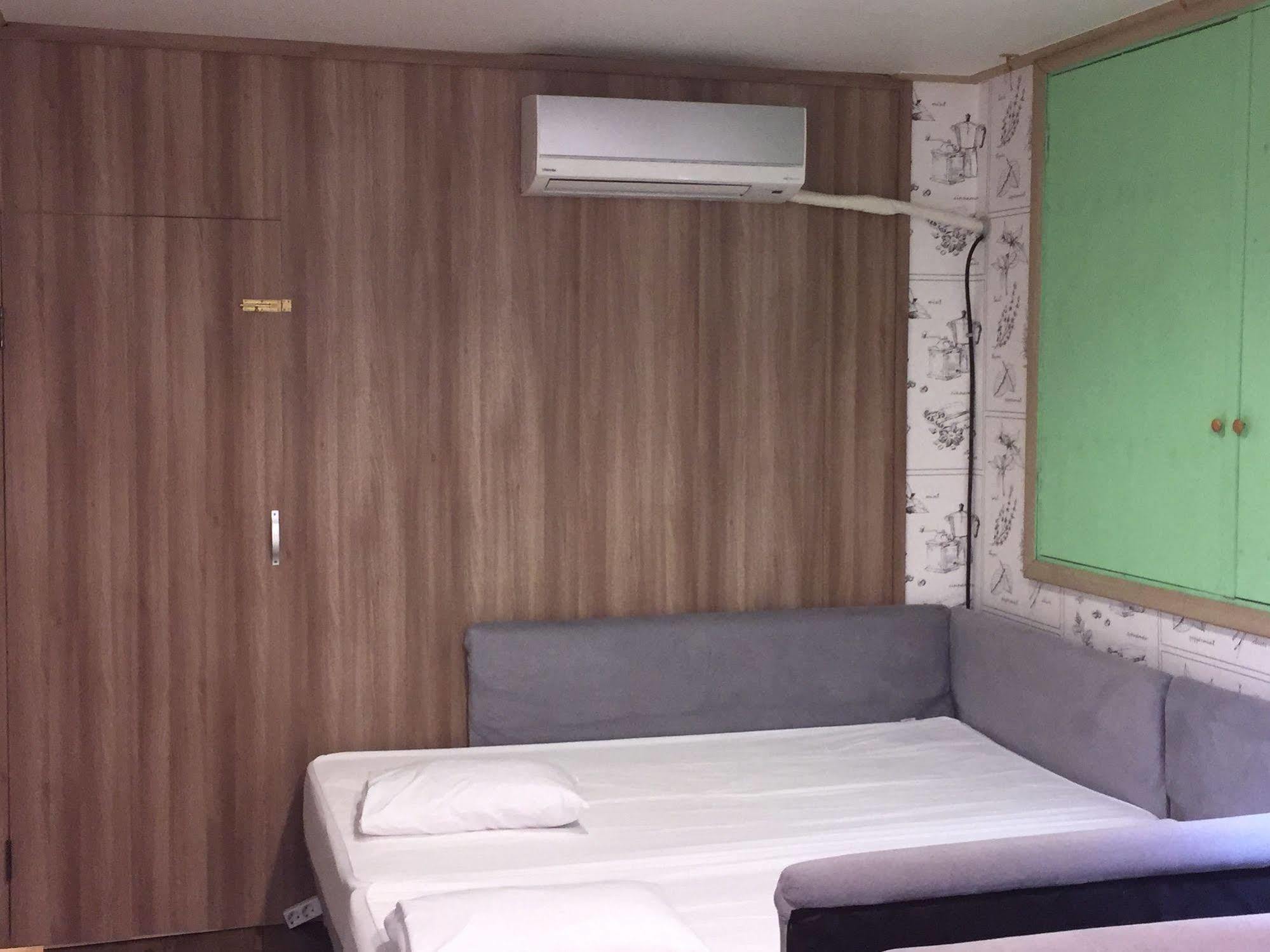 Backpackers In Jeju City Center المظهر الخارجي الصورة