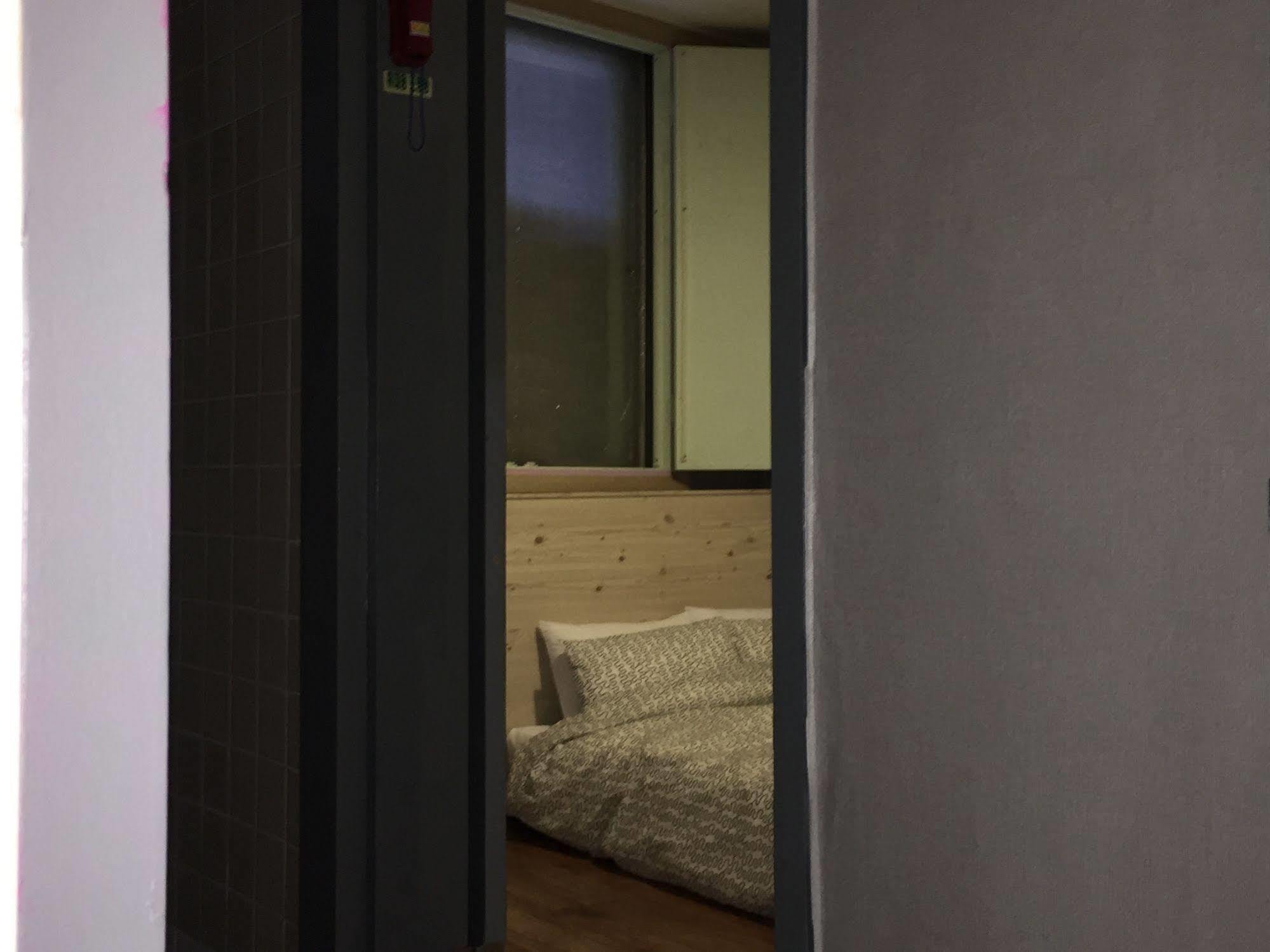 Backpackers In Jeju City Center المظهر الخارجي الصورة