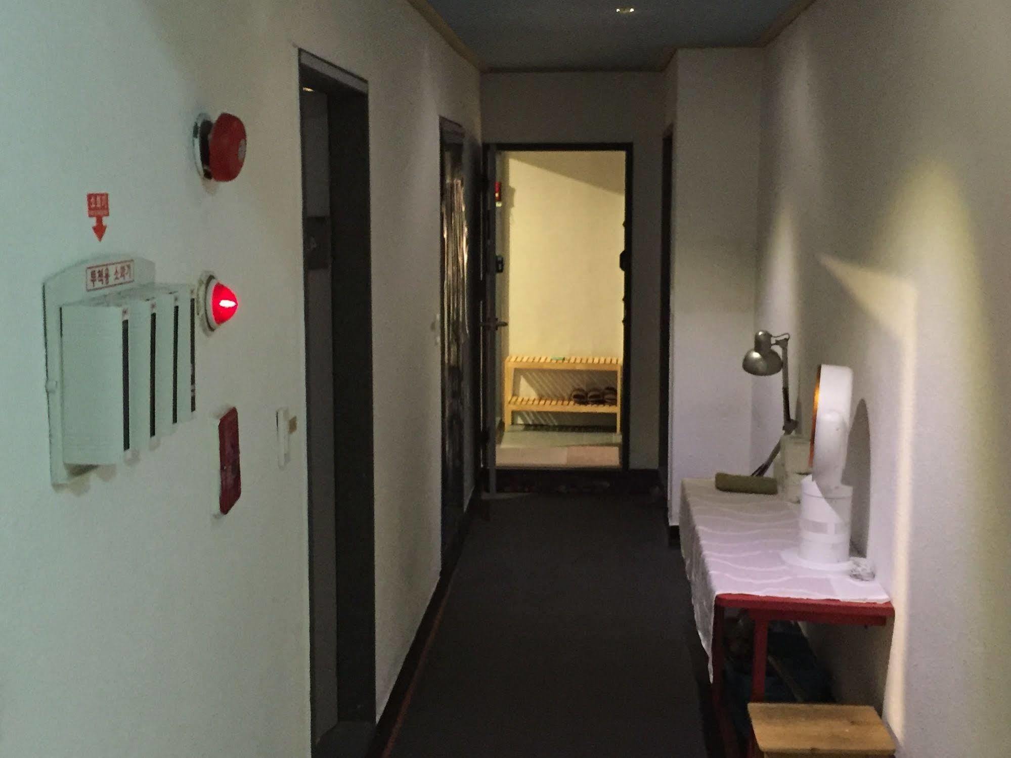 Backpackers In Jeju City Center المظهر الخارجي الصورة